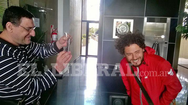 Raly Barrionuevo presenta La niña de los andamios