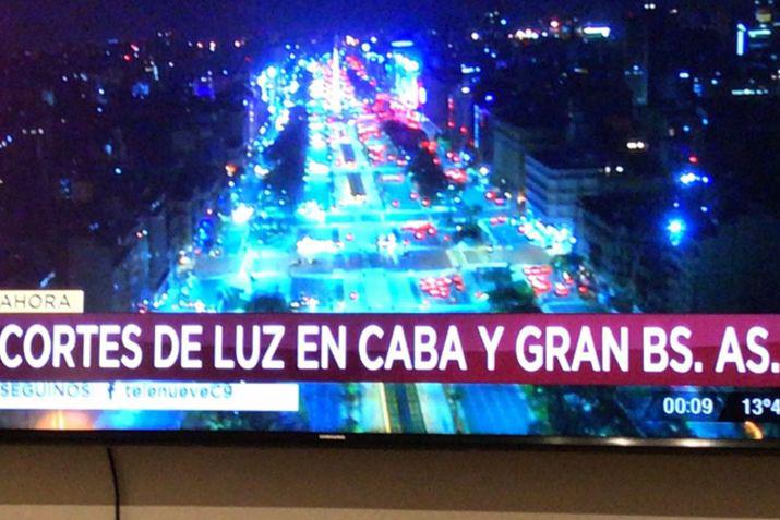 El apagón se produjo después de las 2335