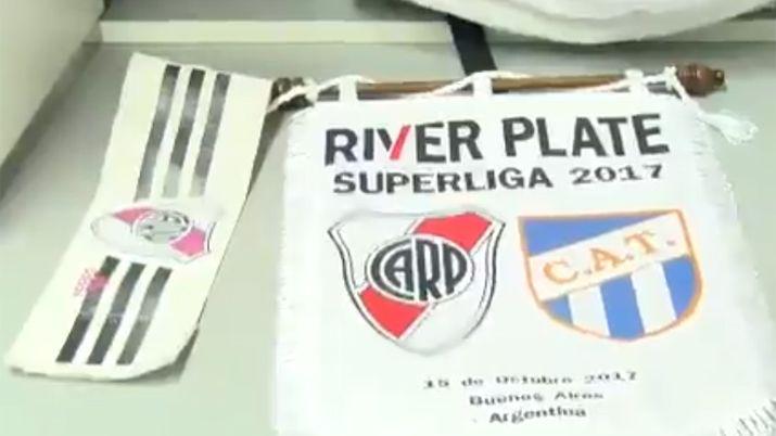 Asiacute luce el vestuario de River antes de enfrentar al Decano