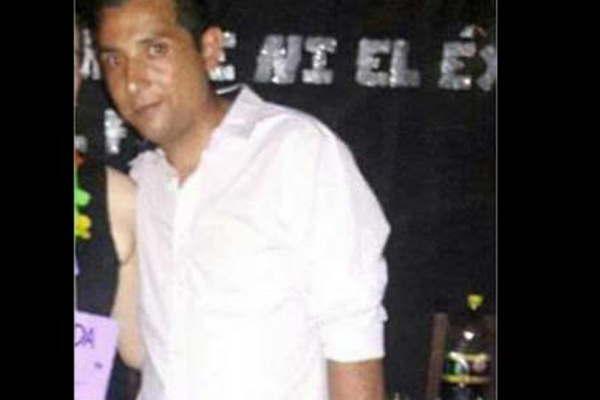 Una comisioacuten policial buscaraacute a Carlos Zaacuterate en la provincia de Tucumaacuten