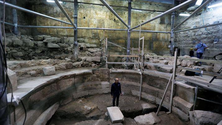 Hallan El teatro perdido de Jerusaleacuten  debajo del Muro de los Lamentos