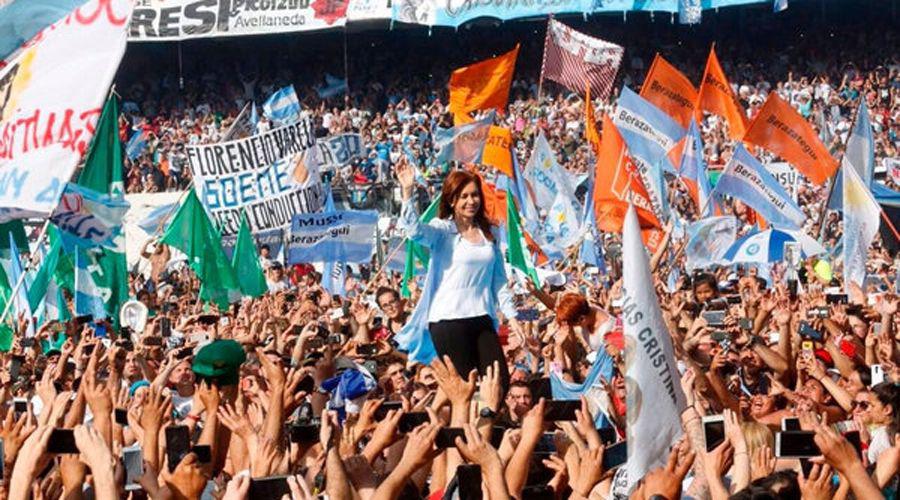 Cristina Kirchner- ser peronista hoy es decir basta ya Macri