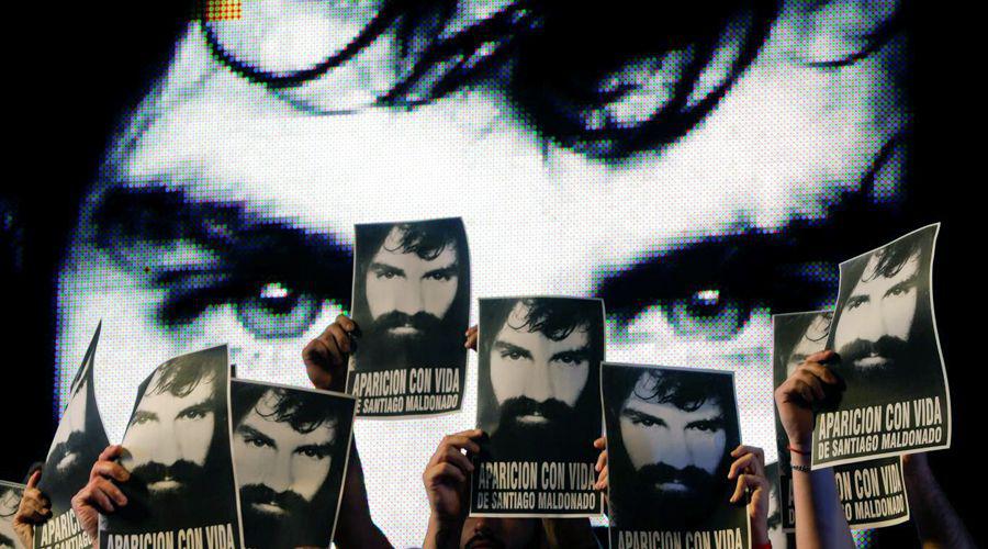 Audio  Para la comunidad mapuche el cuerpo fue plantado hace tres diacuteas el cadaacutever no estaba ahiacute