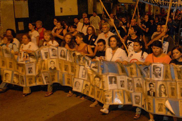 Diversos organismos conformantes del Encuentro Memoria Verdad y Justicia se concentrarn en Plaza Libertad