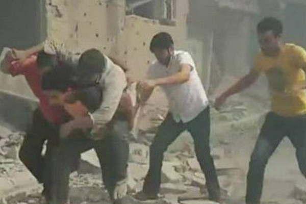Bombardeos rusos matan a 16 civiles siete de ellos nintildeos en el este de Siria
