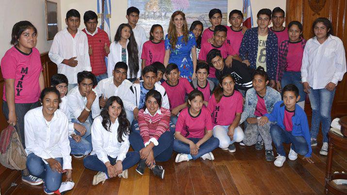 La Gobernadora recibió a alumnos del interior