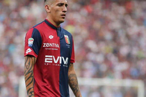 Centurioacuten marginado por el entrenador del Genoa ya ni entrena