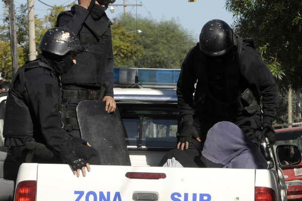 Ingeniero y sus dos empleados detenidos por una millonaria estafa con tierras