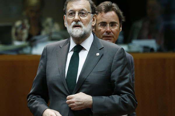 Cataluntildea seraacute intervenida y se fijaraacuten elecciones anticipadas 