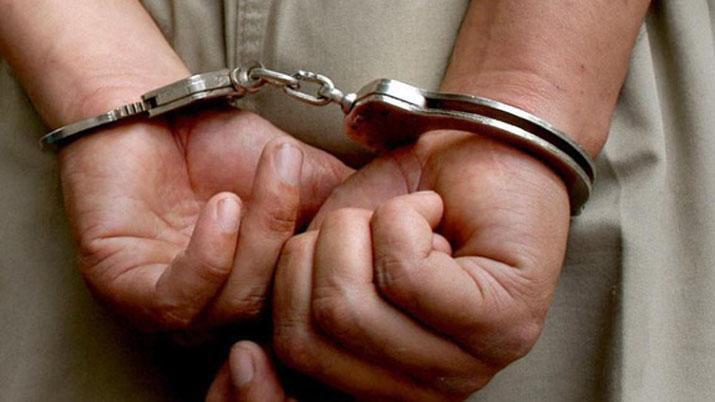 Quiso votar dos veces con otra identificacioacuten y fue detenido