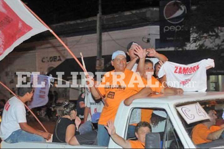 El Frente Cívico realizó la tradicional caravana para festejar el triunfo
