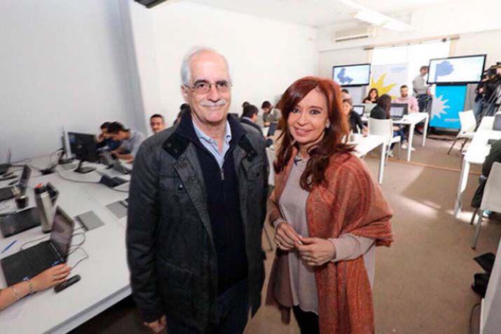 La ex presidente esta mañana cuando visitó el Centro de Cómputos de Unidad Ciudadana en el Instituto Patria