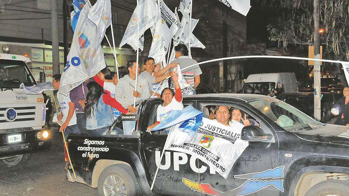 El Frente Ciacutevico celebroacute con una caravana la vuelta de Gerardo Zamora a la gobernacioacuten