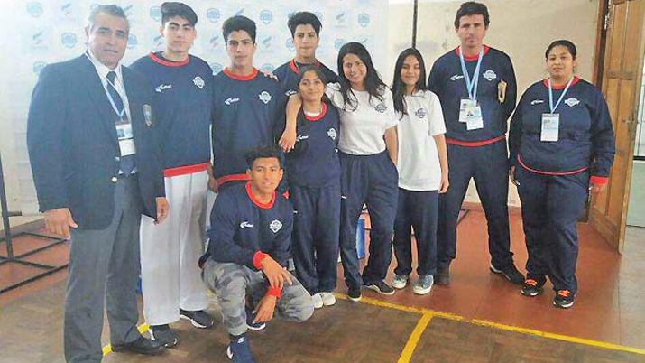 Destacada actuacioacuten del equipo santiaguentildeo en la disciplina karate