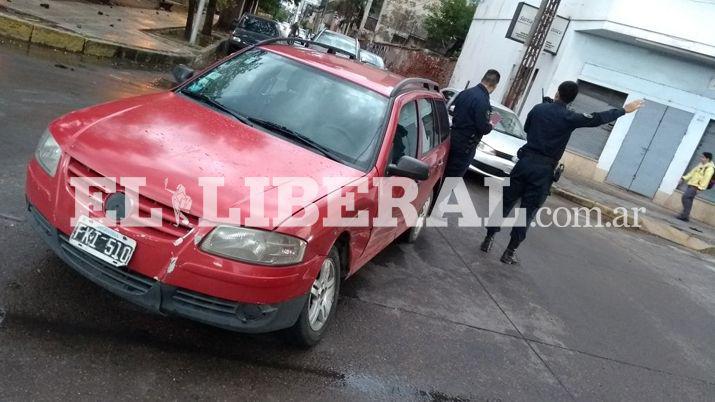 Fuerte choque en el centro dejoacute soacutelo dantildeos materiales