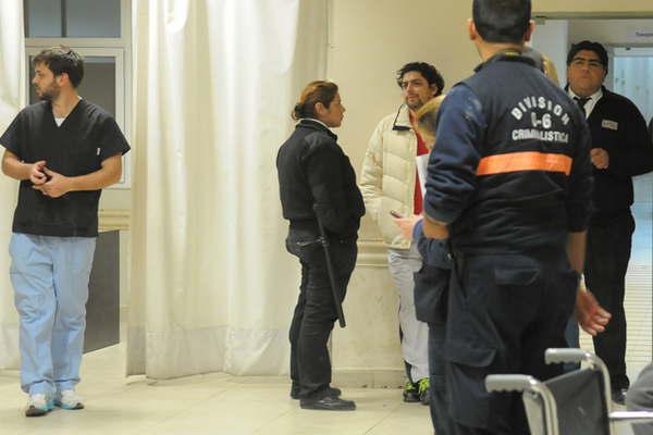 Joven respondioacute que no vendiacutea droga y lo acuchillaron en el toacuterax 