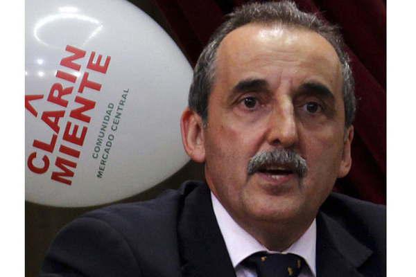 Condenan a Guillermo Moreno a prisioacuten por el cotilloacuten anti-Clariacuten