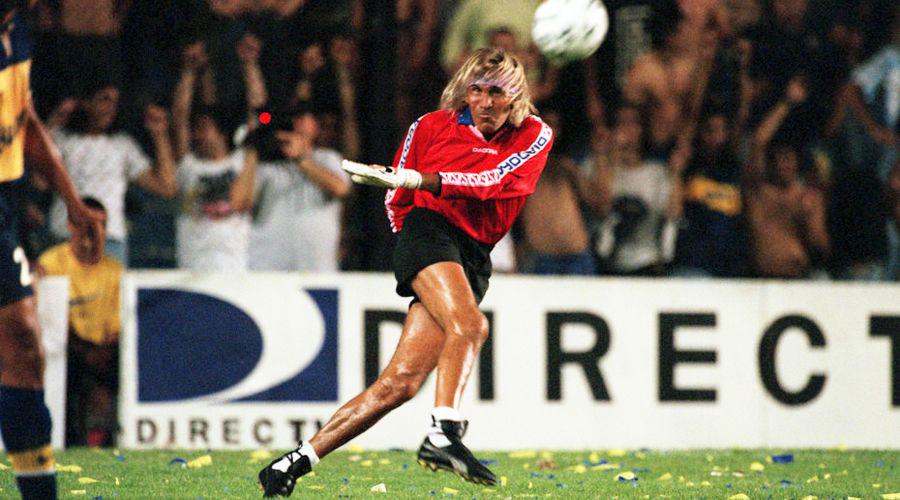 Los cinco reacutecords imbatibles del fuacutetbol argentino