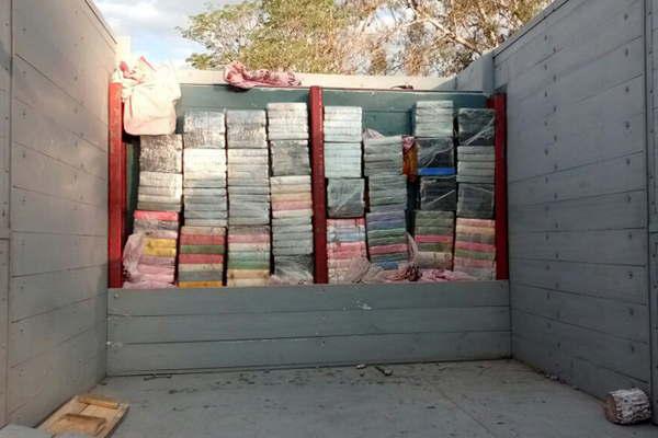 Secuestran 265 kilos de cocaiacutena valuados en casi 120 millones