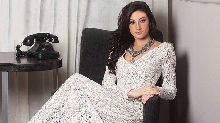 Avril pidioacute a los santiaguentildeos que la apoyen con sus votos