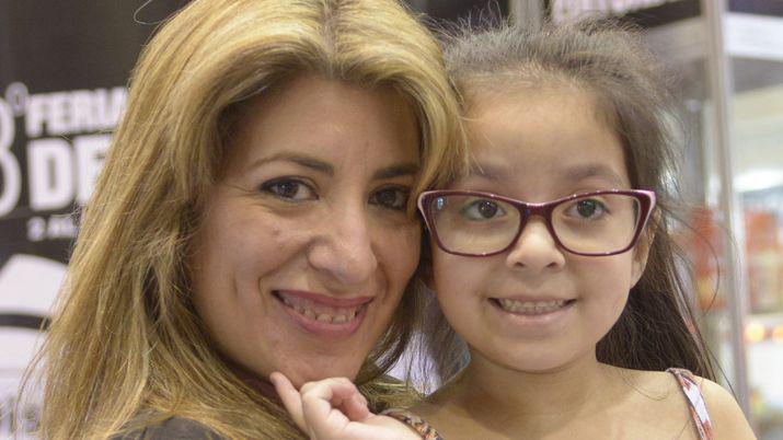 La 8ordf Feria Provincial del Libro en imaacutegenes