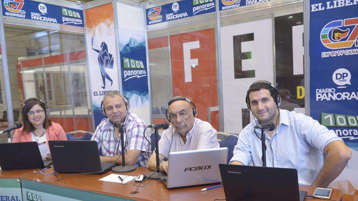 La 8ordf Feria Provincial del Libro en imaacutegenes