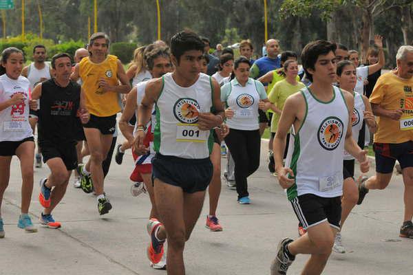 Dos aperitivos del Maratoacuten para entrar en clima