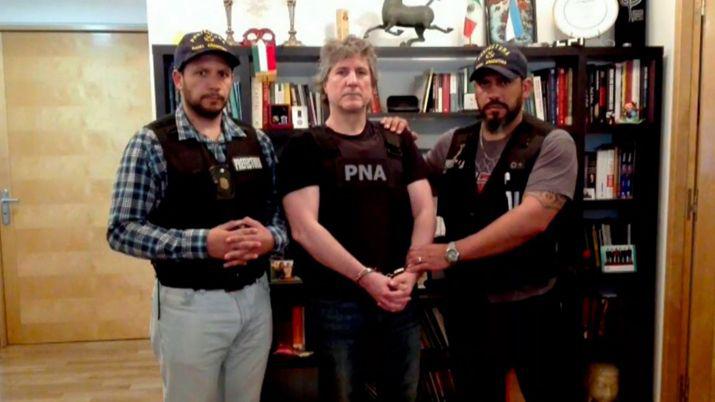 Amado Boudou teniacutea planificado dejar el paiacutes el 19 de diciembre