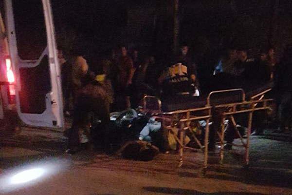 Un joven murioacute y dos resultaron heridos en un choque frontal de motos