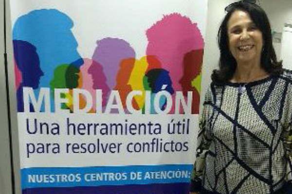 Santiago fue pionera en la mediacioacuten y ahora con un edificio de lujo