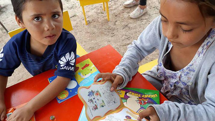 Continuacutea las acciones a favor de los derechos de los nintildeos rurales