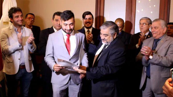 Asumioacute Luis Llanos como nuevo Director de la Juventud