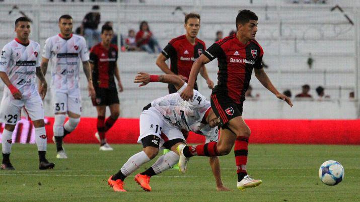 Newells quiso pero no pudo ante el difiacutecil Patronato