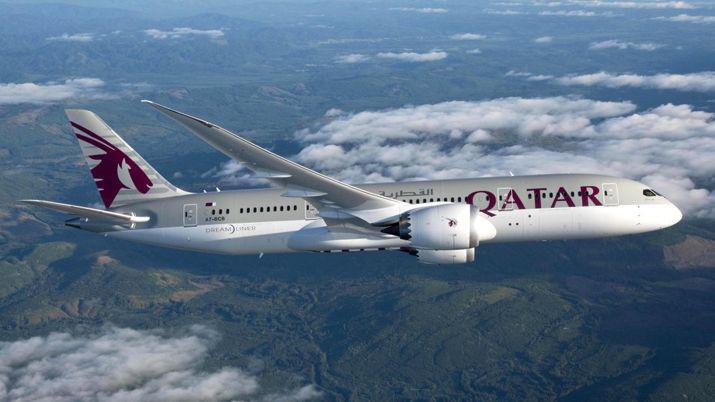 Descubrioacute una infidelidad en pleno vuelo y provocoacute un aterrizaje de emergencia