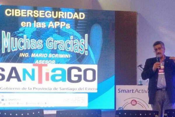 Santiago estuvo presente en  el Congreso de SmartActiva