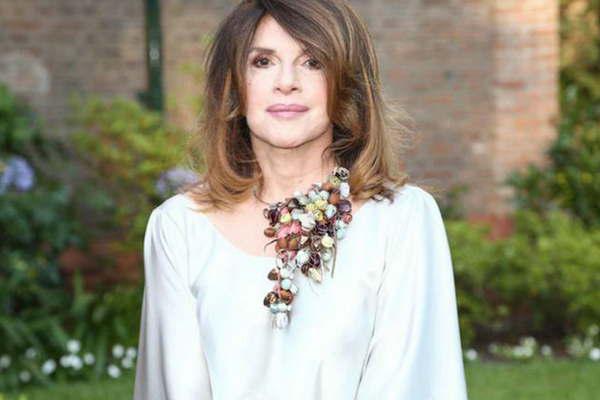 Benedetto reveloacute que su hija fue abusada y defendioacute a Kevin Spacey 