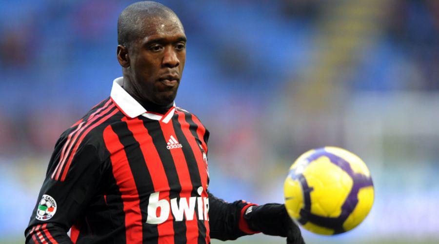 Video La gambeta viral de Clarence Seedorf a su hijo
