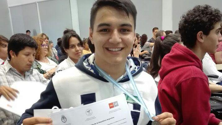 Lucas Gerez del Instituto Mater Dei se impuso en la categoría B