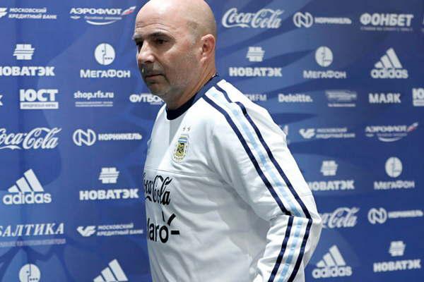 Sampaoli habloacute del puesto del 9