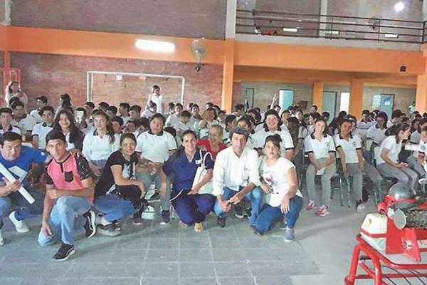 Provincia y la comuna trabajan juntos en Clodomira contra la amenaza del dengue