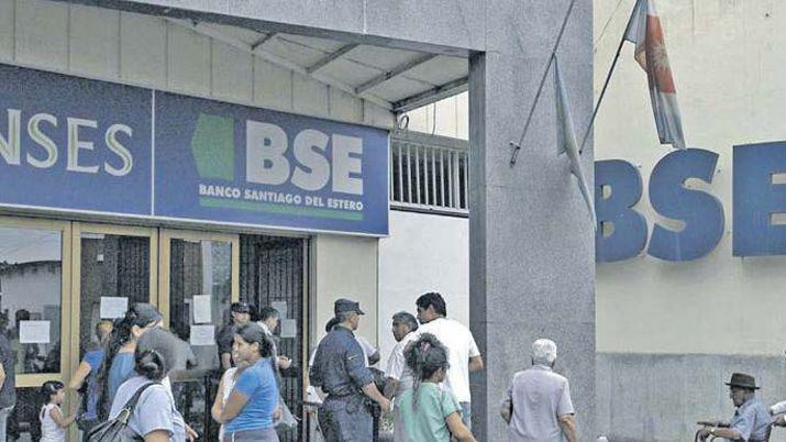 El pago a beneficiarios de las asignaciones universales y de jubilados marcan la agenda de esta semana