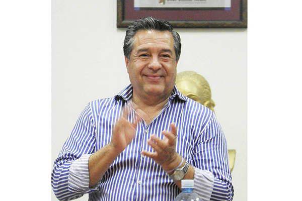 Joseacute Herrera asume como intendente de Clodomira hoy por tercera vez 