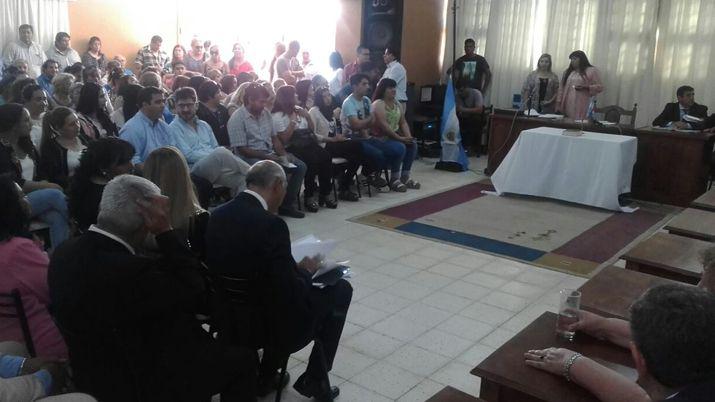 Joseacute Toto Herrera asume como intendente de Clodomira