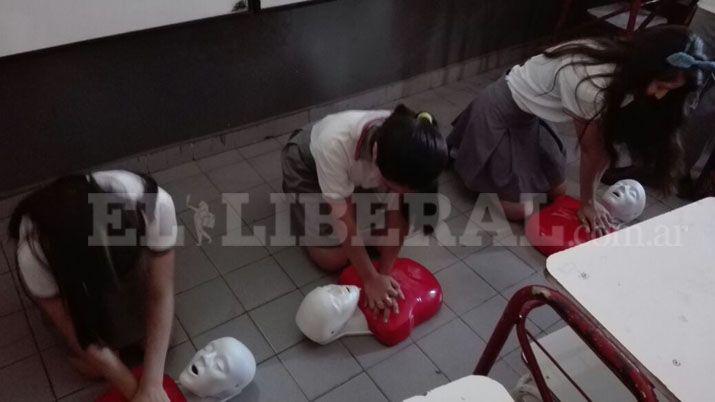 Alumnos del Mater Dei fueron capacitados en RCP