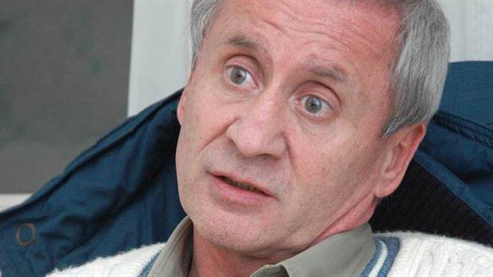 Un ex fiscal fue condenado por grabar a su hija y dos amigas en el bantildeo