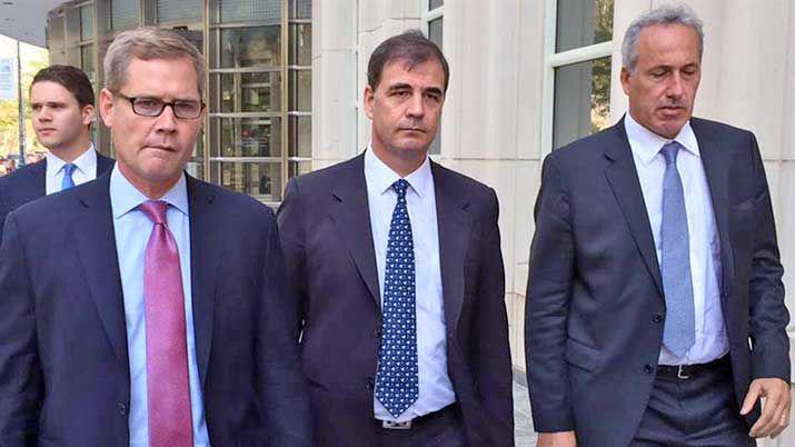 Burzaco acusoacute al extinto Julio Grondona de cobrar 15 millones de doacutelares en coimas