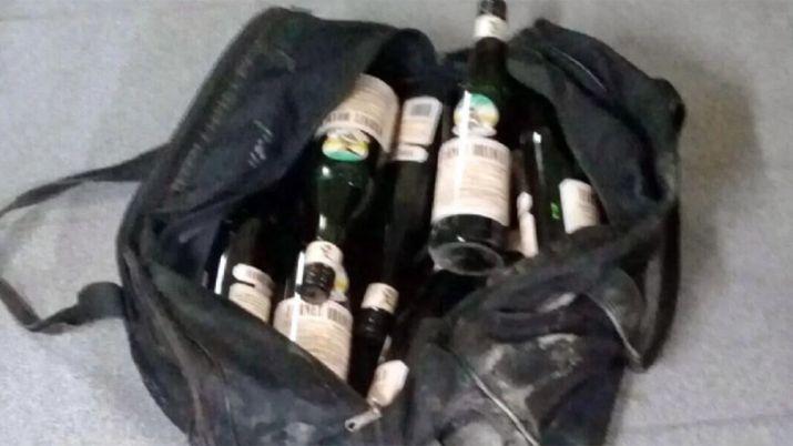 Roboacute maacutes de 20 botellas de Fernet pero no le arrancoacute el auto