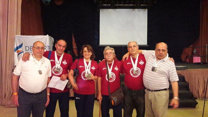 Equipo santiaguentildeo de ajedrez sub campeones de los juegos Evita