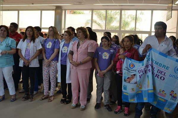 Con diversas actividades en el hall de entrada el CIS Banda haraacute hoy el cierre de la Semana del Prematuro