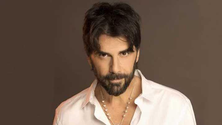 Otra actriz denuncioacute a Juan Dartheacutes- Me tocoacute y me dijo miraacute como me poneacutes